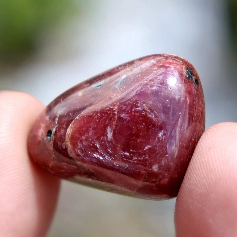 Tumbled Stone: Ruby, Red Corundum from India, Fluorescent (RUB54)