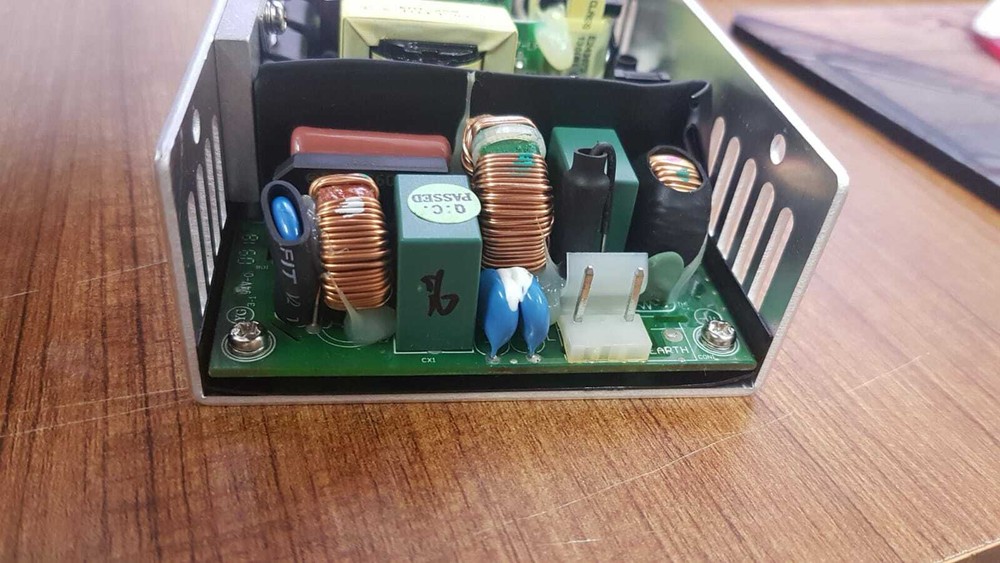 ZIPPY EMACS Q1D-5120V switch-mode AC/DC open frame power supply