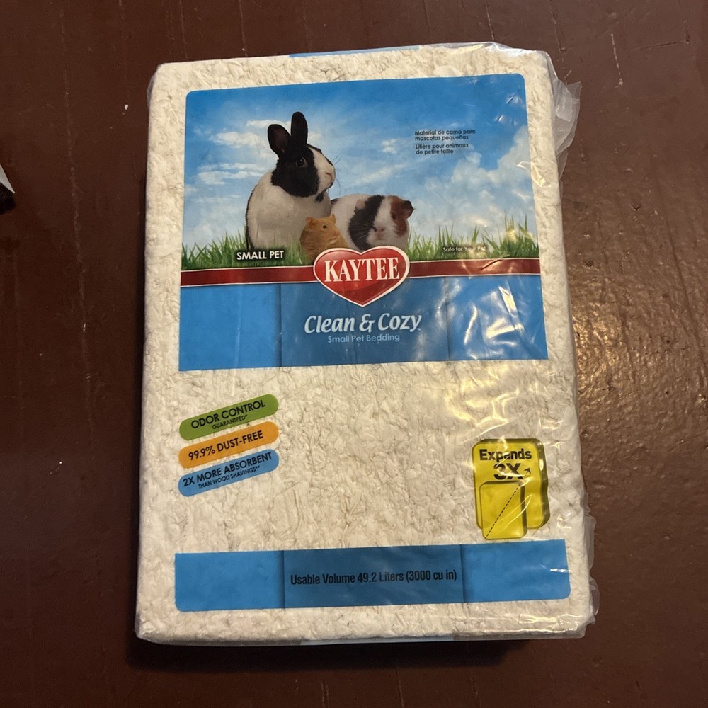 Rabbit Bedding Kaytee Clean  Cozy Compact White Pet Bedding For Small Animals