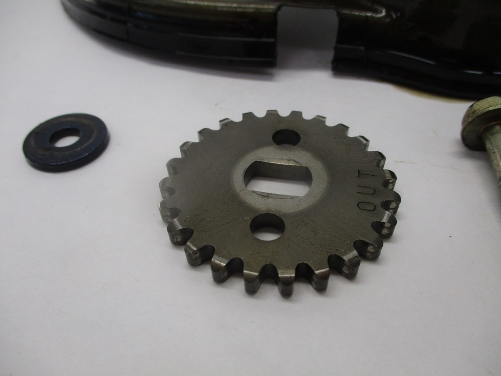89 HONDA GL1500 OIL PUMP & GUIDE