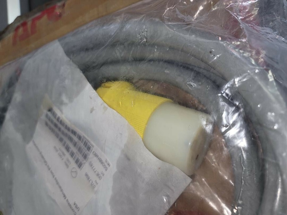 IBM 07L7896 POWER CABLE PLUG for Machine Type 7013 7015 7017