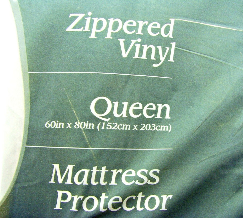 Basic Bedding Queen Size Zippered Vinyl Mattress Protector Waterproof Stainproof