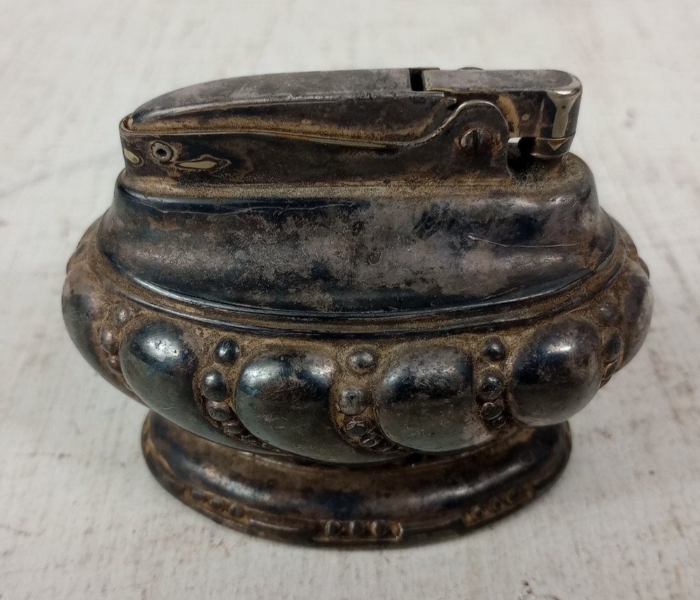 Ronson Crown Table Lighter Vintage 1940's Refillable
