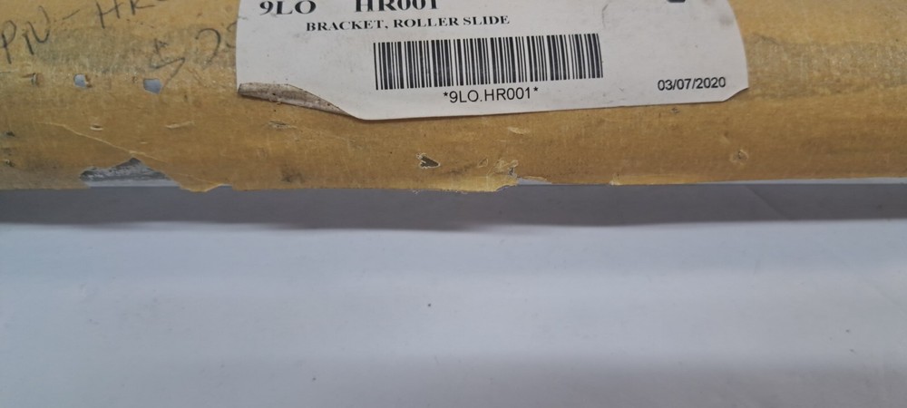 HR001 BRACKET ROLLER SLIDE FIRE TRUCK