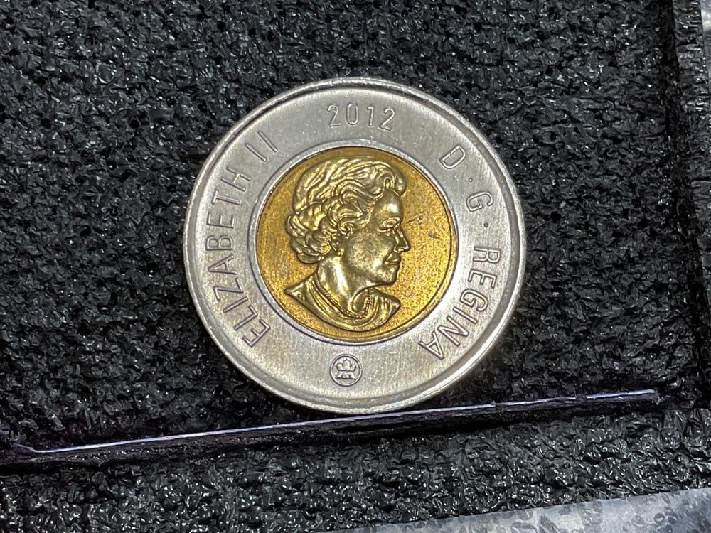 Canada 2012 Toonie, Old Generation
