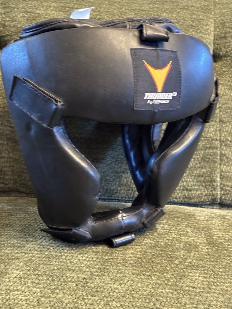 Thunder By Pro Force Boxing Headgear Size Large/Extra Large