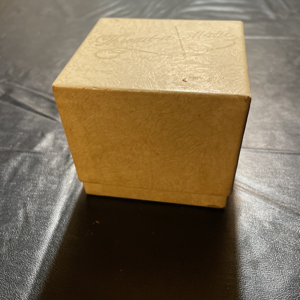 Vintage 1950’s Thread-a Matic Sewing Automatic Needle Threader In Box