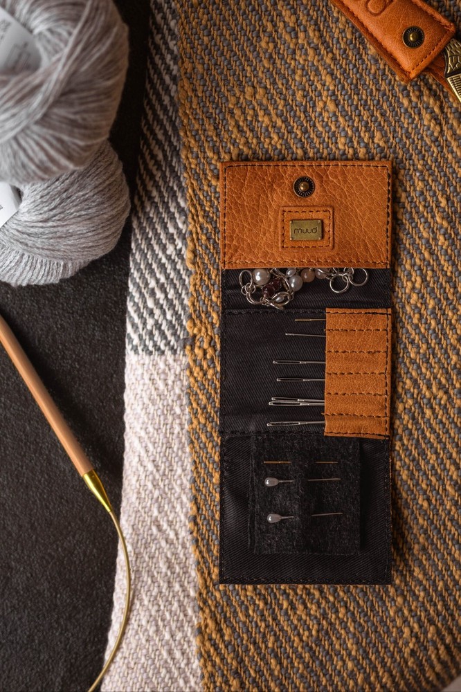 MUUD Carla case, needle case, darning