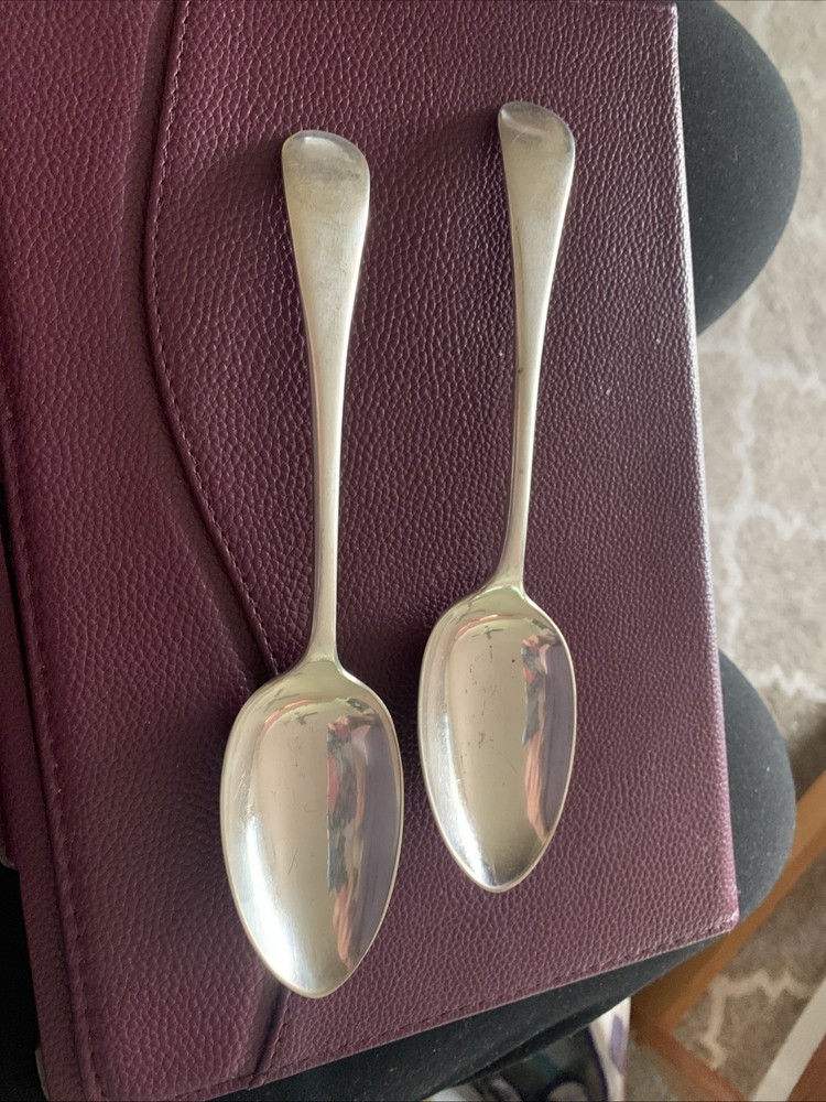 2 Small Serving Spoons.