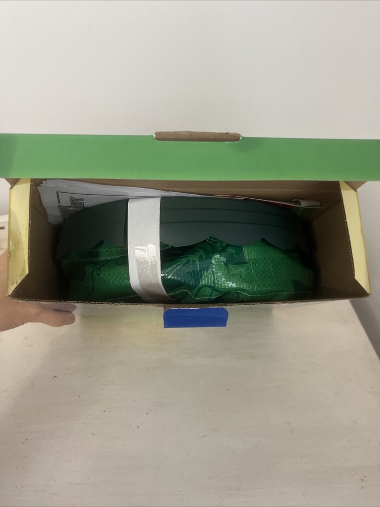 Topsy Turvy Upside Down Tomato Planter New Open Box