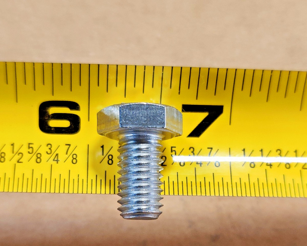 NP 3005116C1 - BOLT, HEX, M8 X 14