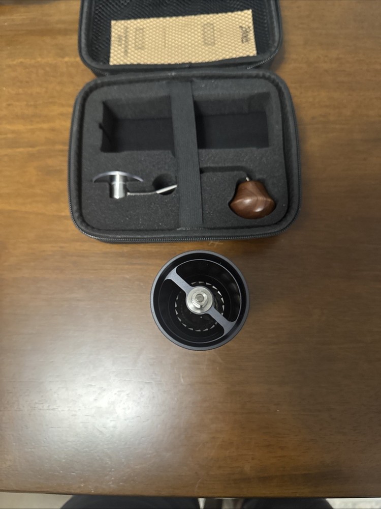 Bincoo manual coffee grinder