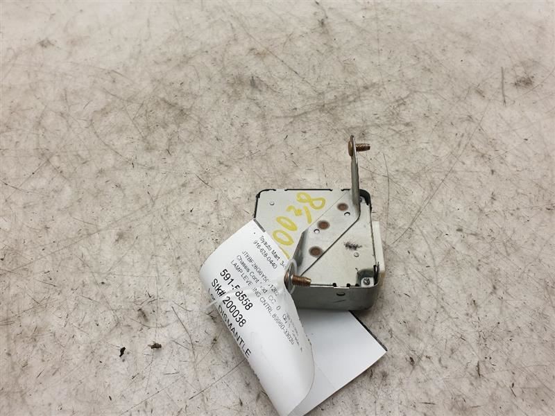 00-01 LEXUS ES300 HEADLAMP LEVELING CONTROL MODULE ECM ASSEMBLY