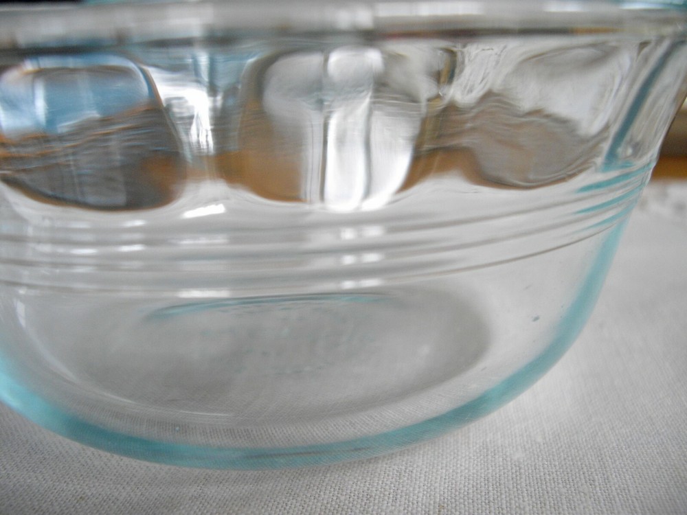 Pyrex Blue Tint Glass 4 3/4" Custard Bowl 464 ~