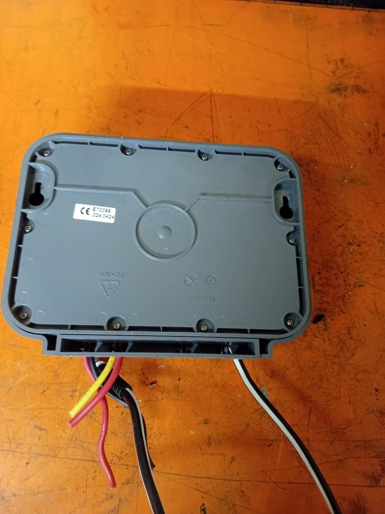 Raymarine ACU-100 Actuator Control Unit E70098