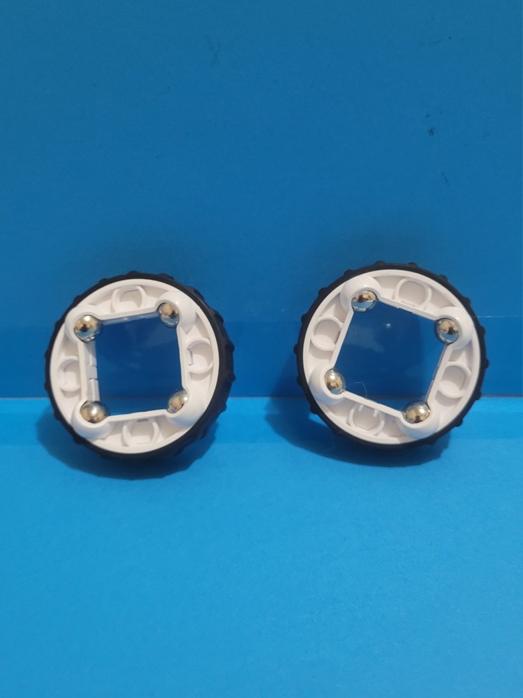 Moss Robot Construction System Exofabulatronixx 5200 Modular incomplete, 16 PCS.