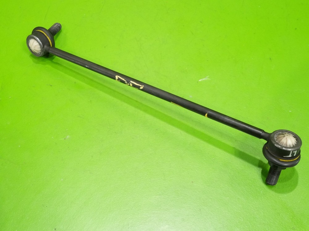 00-06 Audi TT OEM driver left front sway stabilizer bar end link mount joint