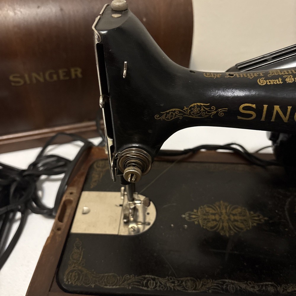 SINGER EG054349 PORTABLE SEWING MACHINE