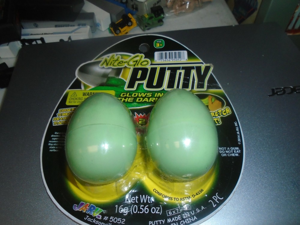 Ja-Ru Nite-Glo putty 2 pack