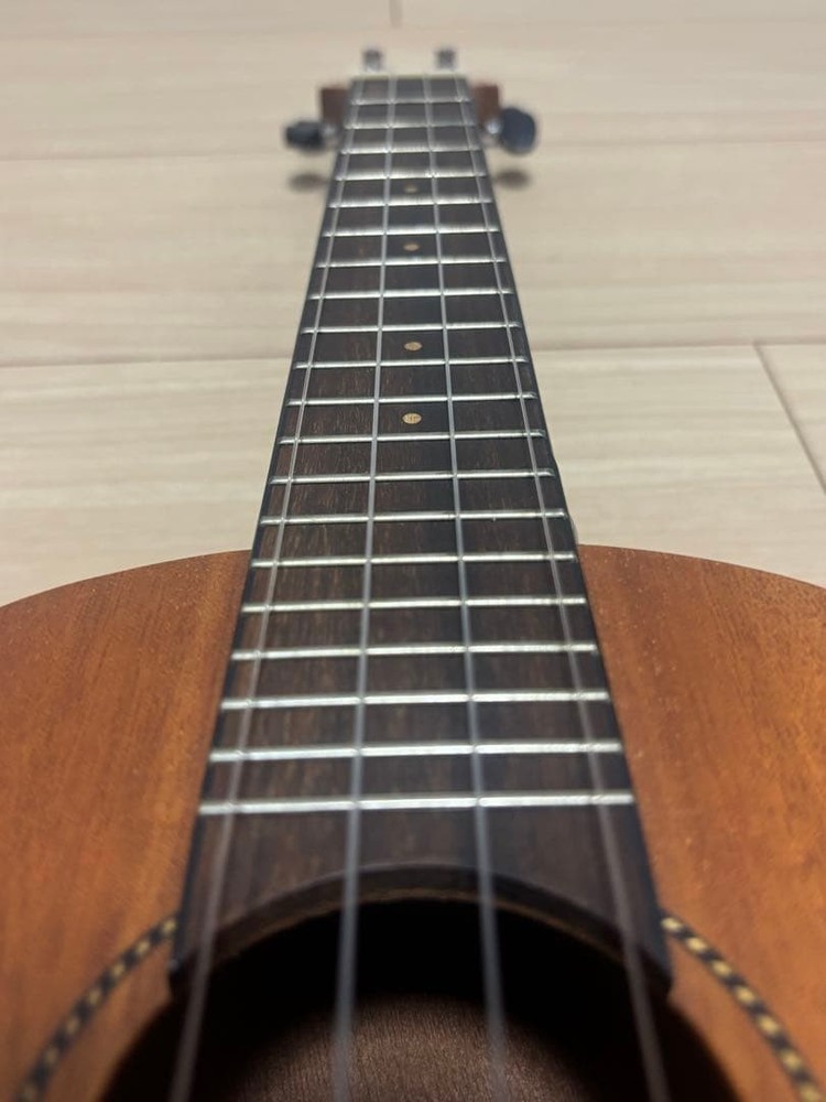 [Good condition] kaka ukulele body with case