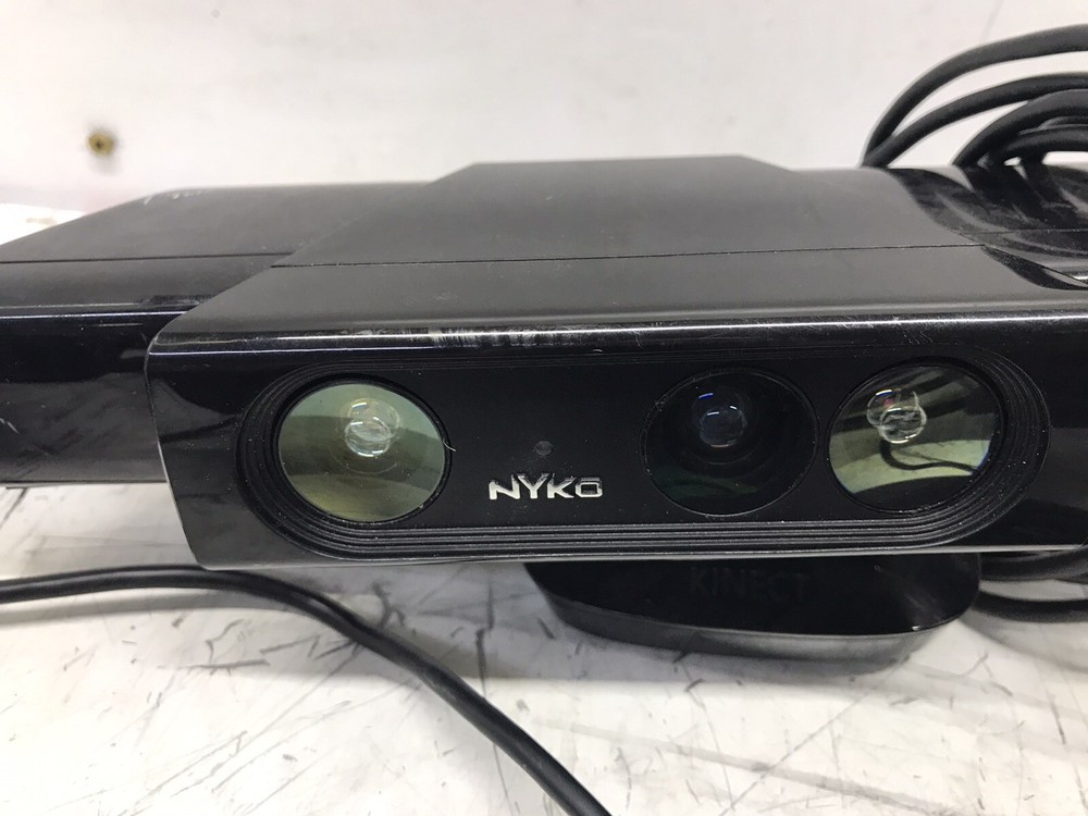 LOT OF 4 Microsoft Xbox 360 Kinect Sensor Black Model 1414 UNTESTED
