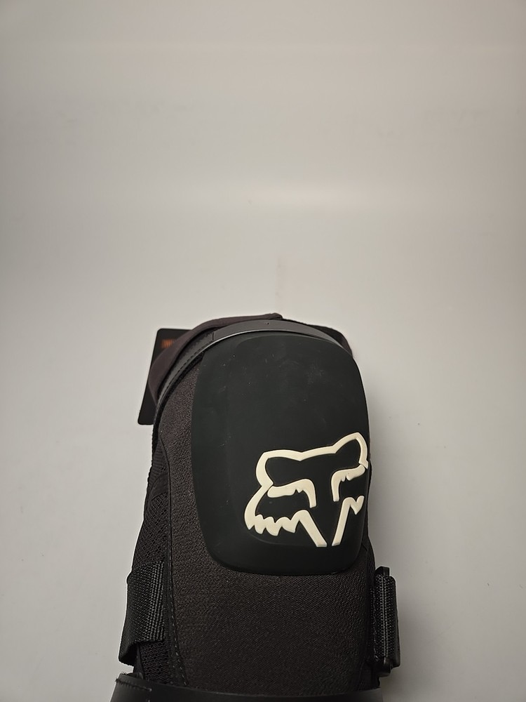 Fox Racing Launch Pro D30 Knee Guards Pads (Sz Small)