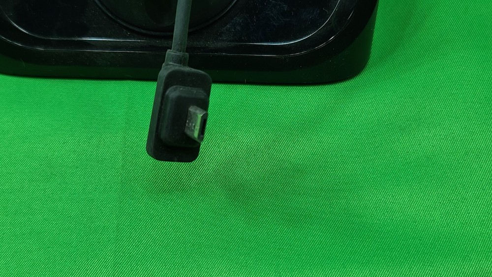 Blink Solar Panel Charging Mount Model BAC044500U Color Black