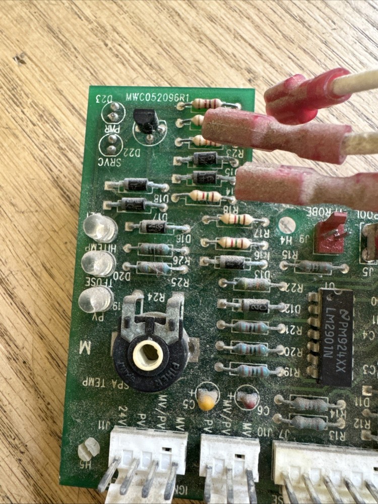PAC-FAB PACFAB Control Circuit Board MWC052096R1 For Rheem Pool Heater
