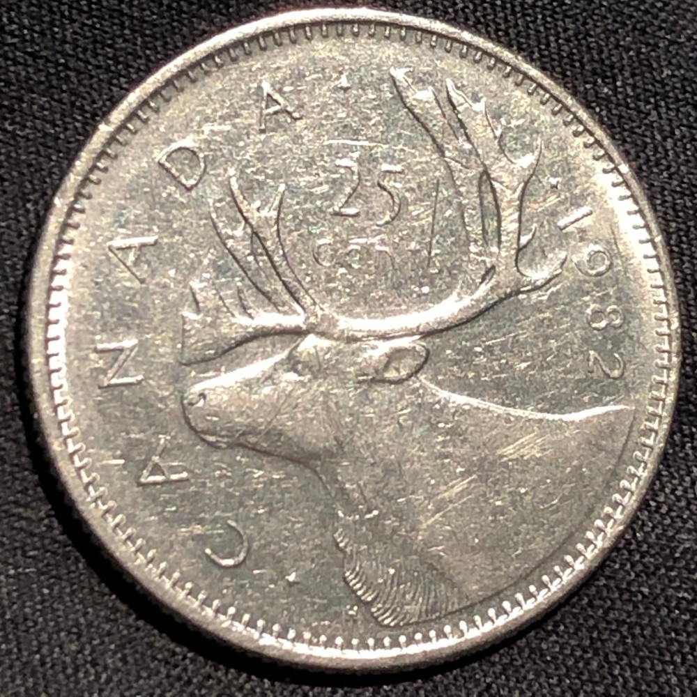 1982 Canada 25 Cent Copper-Nickel Coin - XF (Extra Fine) condition