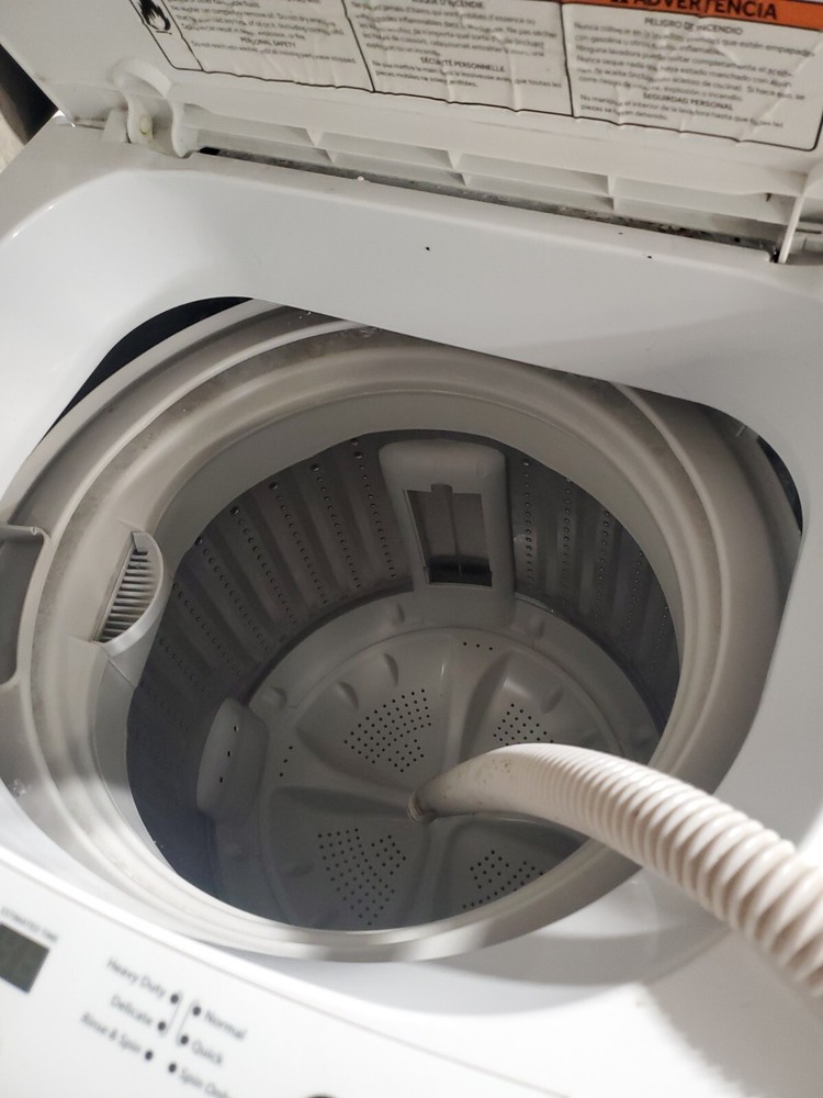 Haier Portable Washer HLP24E