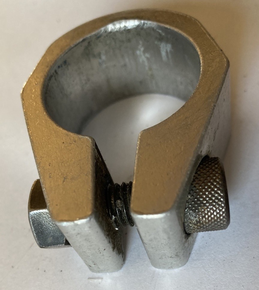 Seatpost Clamp 28.6 mm Silver, Bolt
