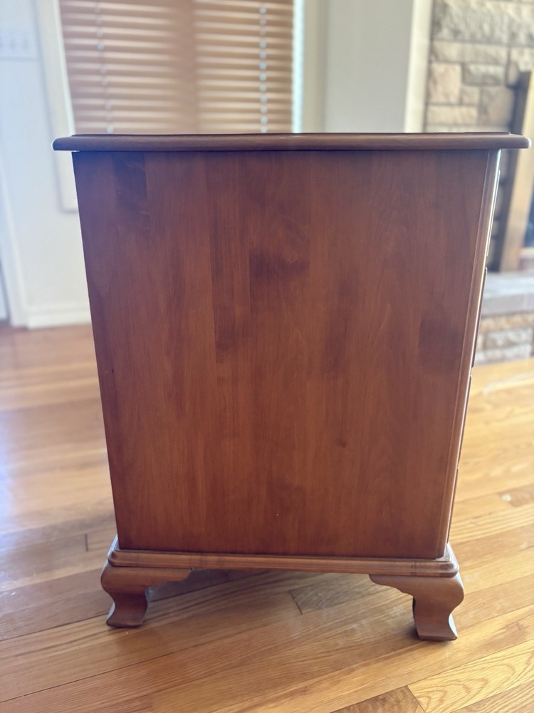 Kling Vintage Solid Maple Wood Carved Pedestal Desk Brass Pulls Marshall Fields