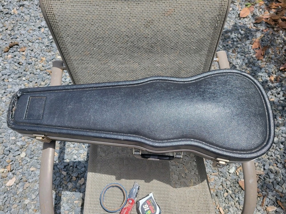 Violin Case 1/2 Size Some Repairs