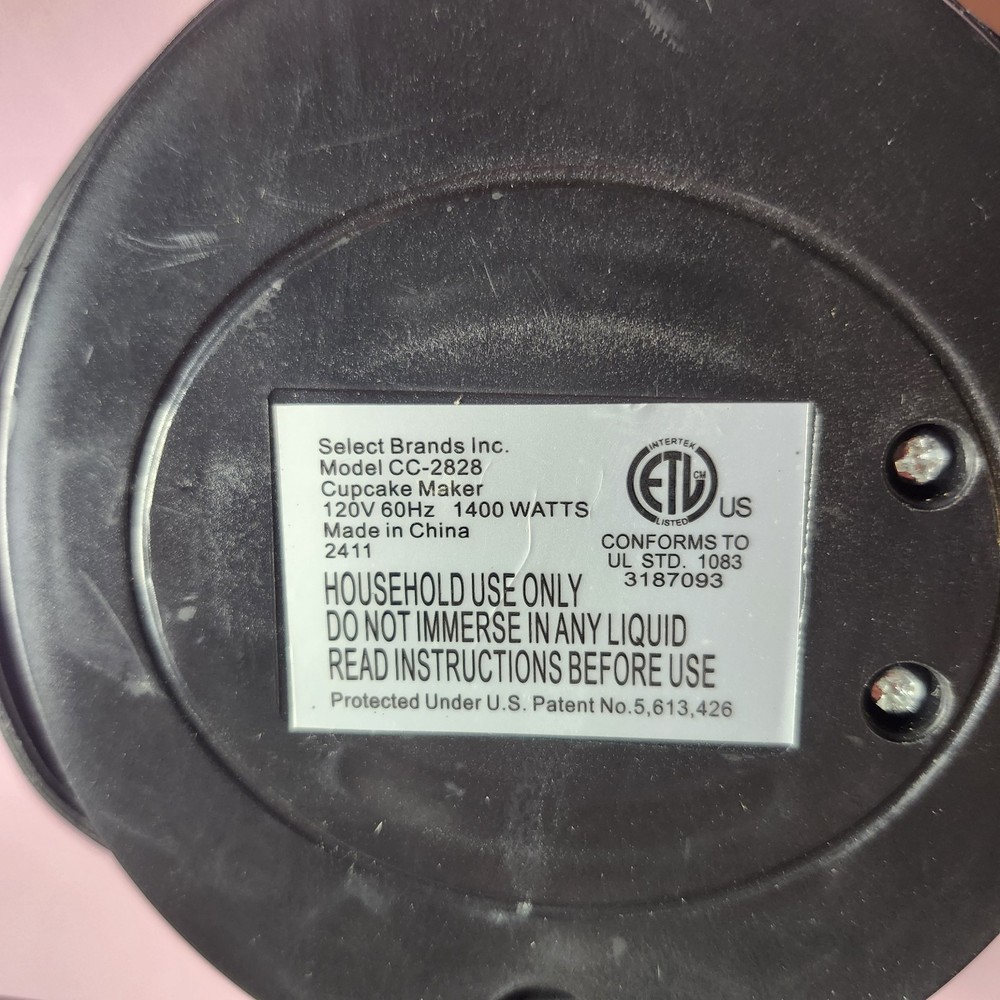 Babycakes Mini Cupcake Maker, Pink Makes 8 Mini Cupcakes