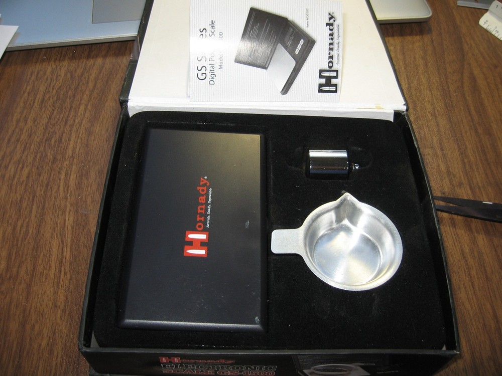 Hornady GS-1500 electric scale