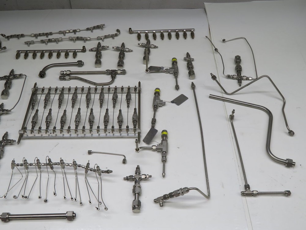 METERING NEEDLE VALVE LOT T254363