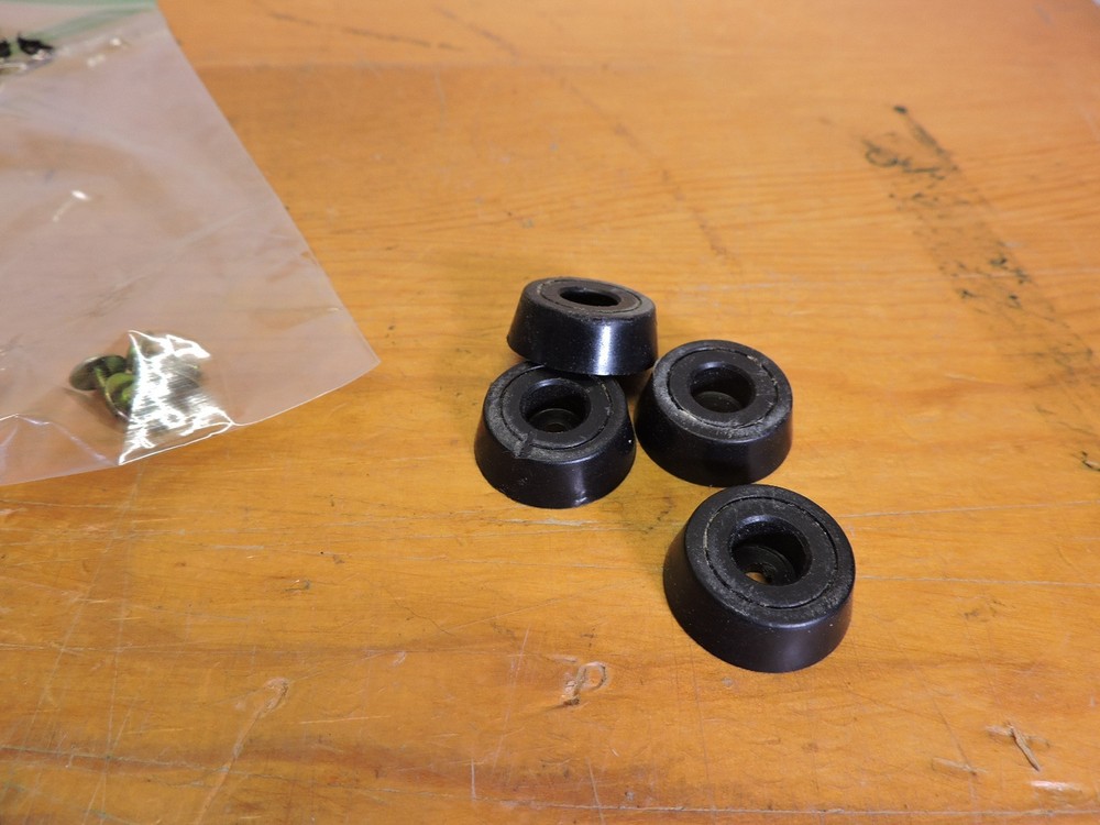 Akai CS-M3 Cassette Deck Part - Bottom Feet
