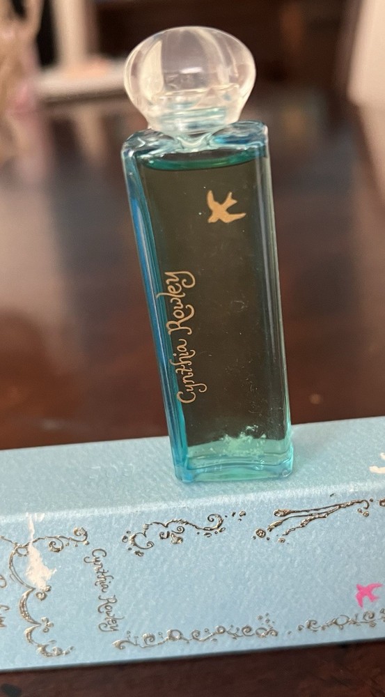 Cynthia Rowley Mini Perfume
