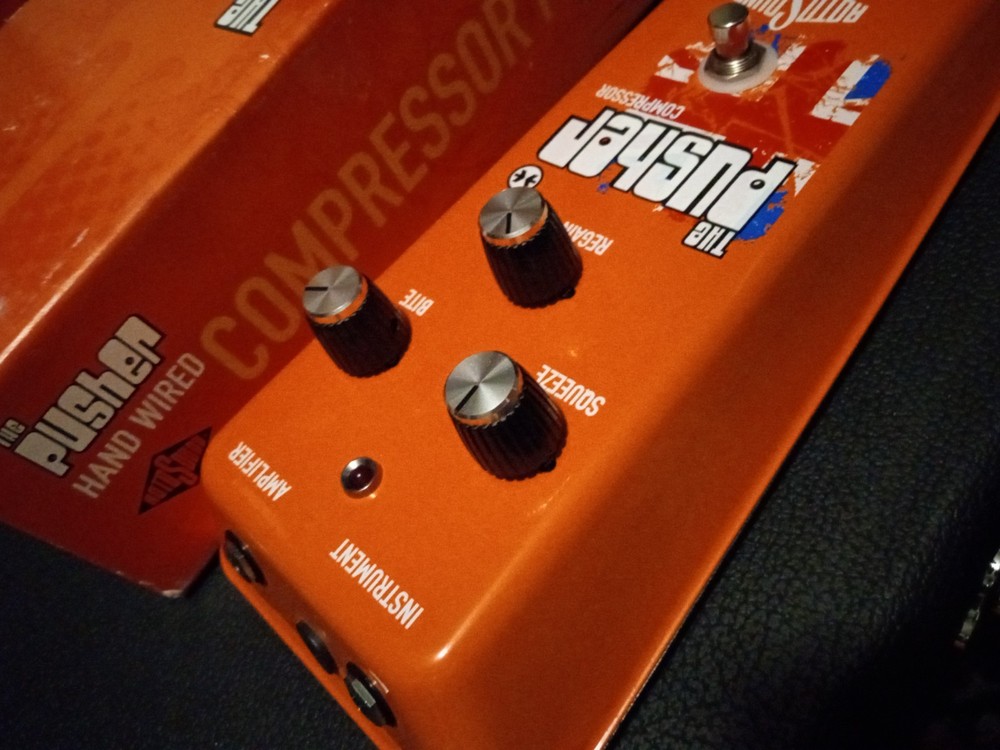 Rotosound Vintage Reissue "pusher" compressor Effects Pedal
