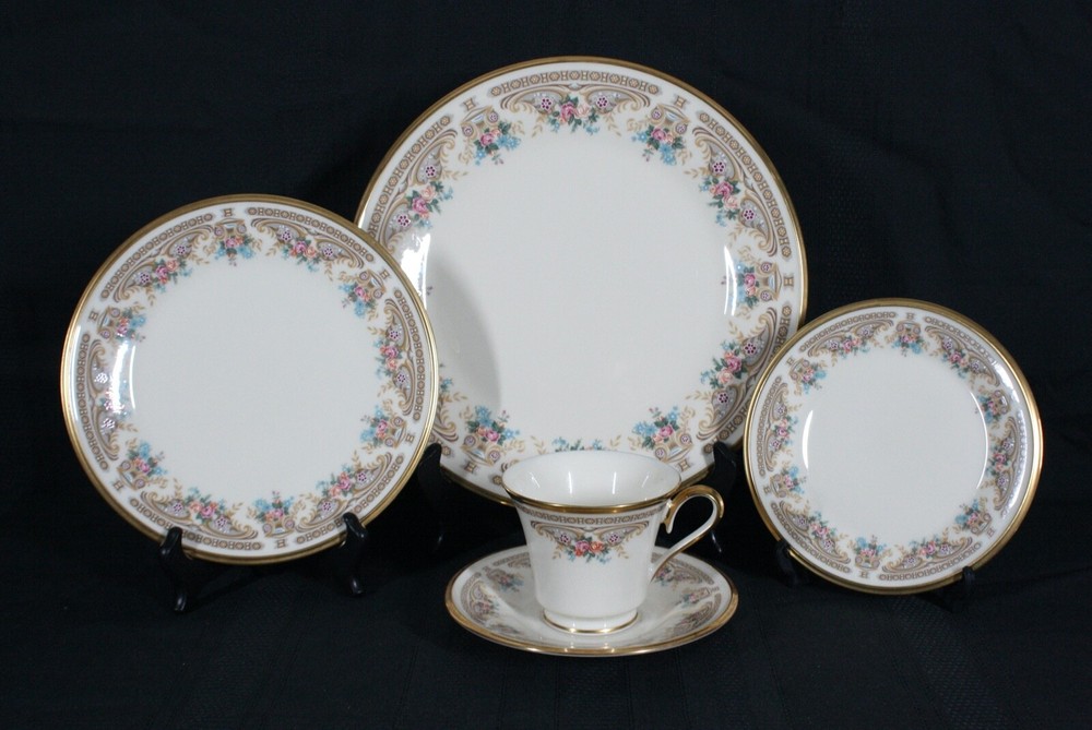 RARE! LENOX CHINA DIMENSION COLLECTION VERSAILLES PATTERN 5 PC PLACE SETTING NEW