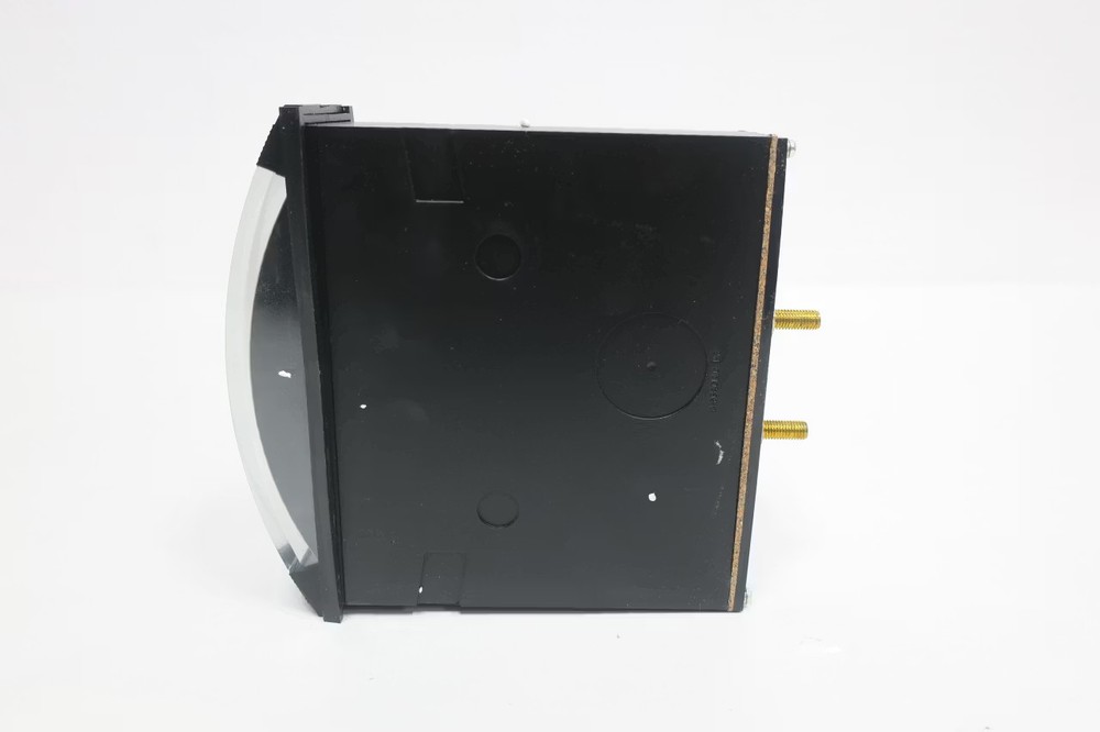 General Electric Ge YE/180V Vertical Panel Meter 55-65hertz