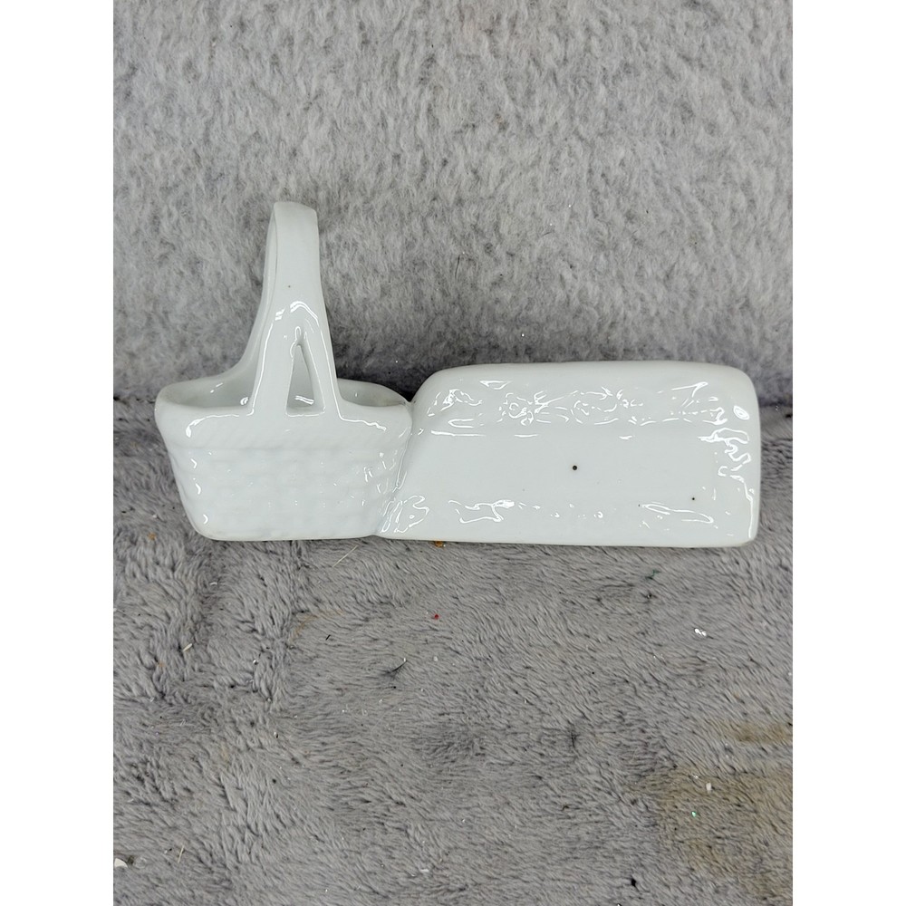 Small White Ceramic Basket Floral Name Plate Accessory