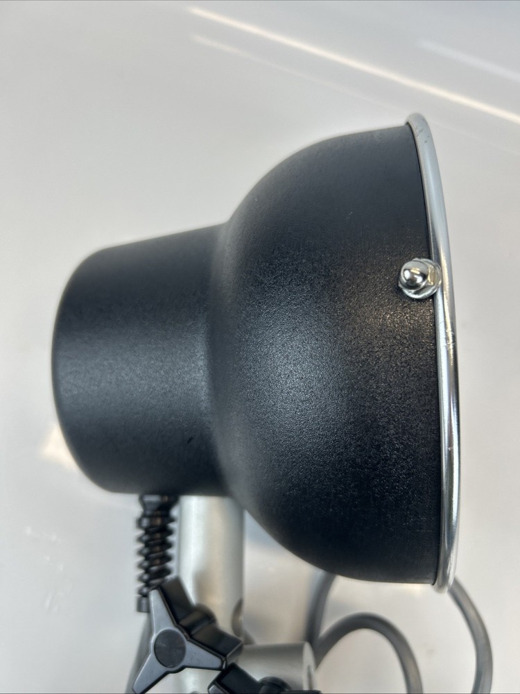 Novatron 12217 Studio Flash Light Tested Working Clean Photography