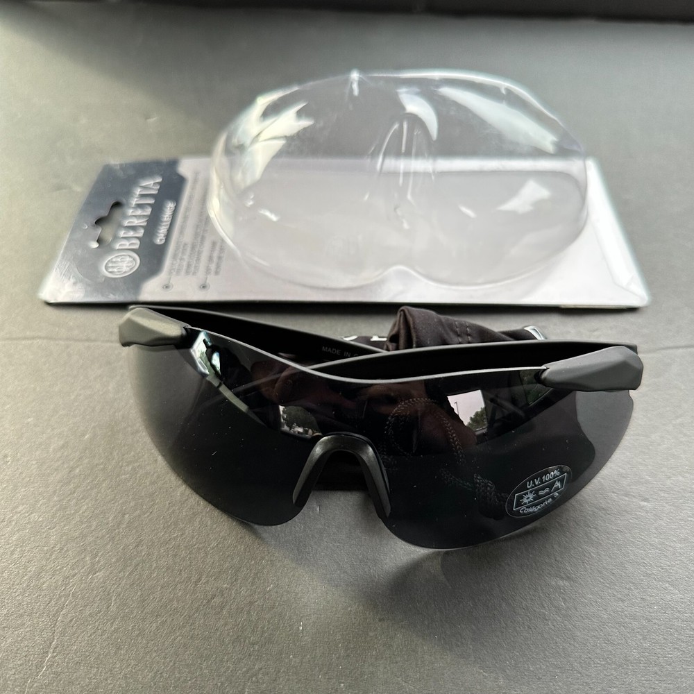 Beretta Challenge Black Glasses with Polycarbonate (Open Box)