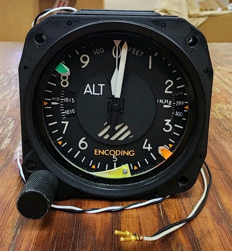 KEA 130 Encoding Altimeter pn: 5035P-P46