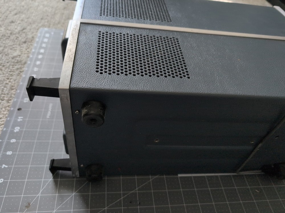 HP Hewlett Packard 1202A OSCILLOSCOPE (powers on *BUT READ DESCRIPTION*) #ENGR