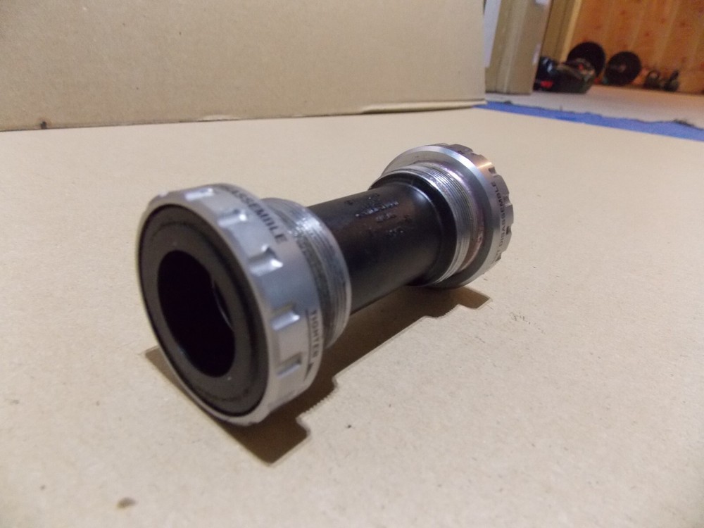 Shimano Hollowtech 68mm English Thread Bottom Bracket sbb57