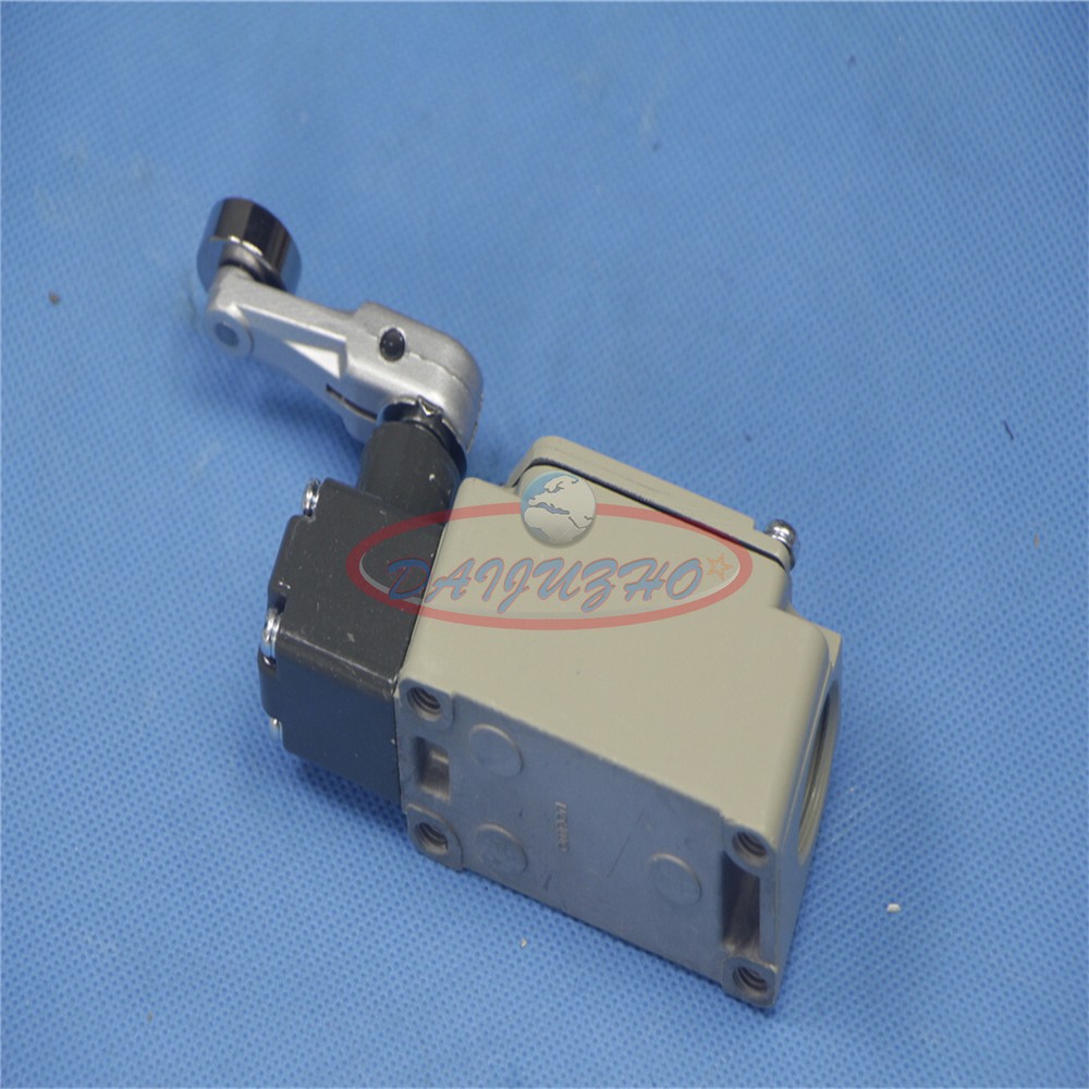 ONE WLCA2-2 WLCA22 OMRON Limit Switch