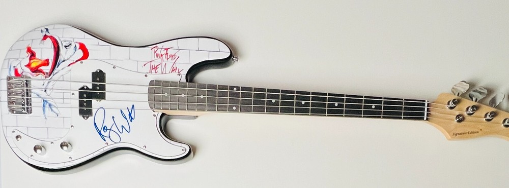 PINK FLOYD Autograph Signed Guitar JSA AUTHENTIC Roger Waters