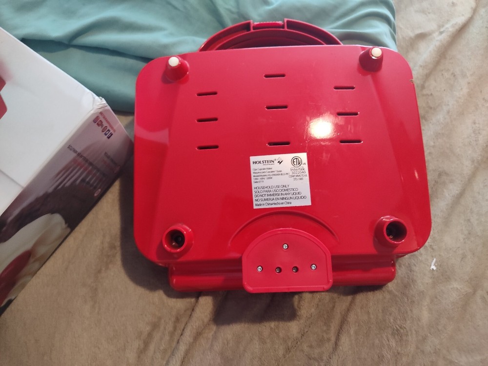 holstein cupcake maker